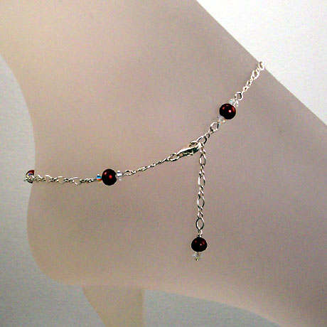 AN054A - Sparkling Cranberries - 11' AN054A - Sparkling Cranberries - 11'